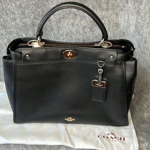 Coach leather purse brand new with tags